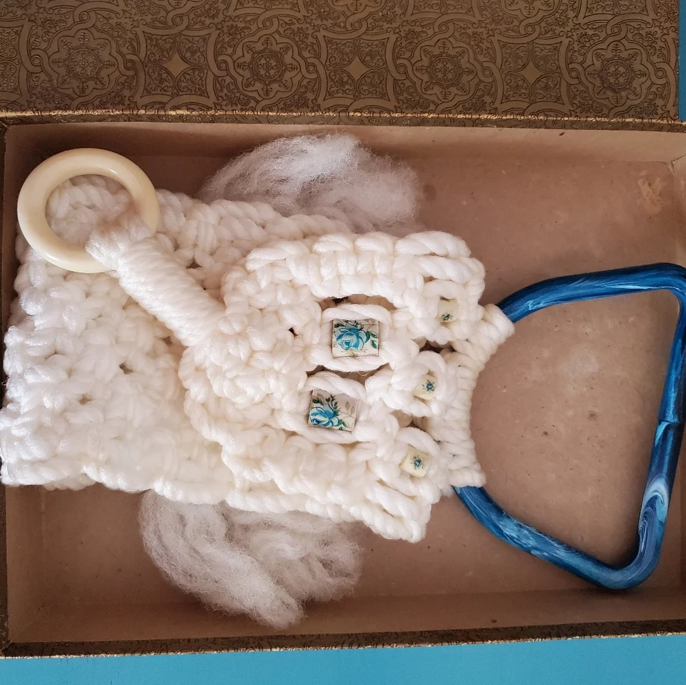 Vintage Wall Hanging Macrame W/ Blue Rose Beaded Towel Holder Decor Ivory Cream